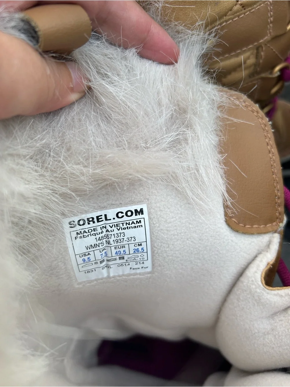 SOREL Tofino II Waterproof Faux Fur Snow Boots Taupe Pink Size 9.5